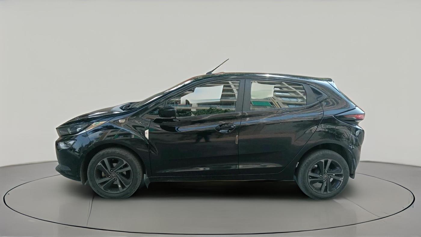 2023 Tata ALTROZ XZ PLUS DIESEL DARK EDITION, Diesel, Manual, 77,005 km, exterior