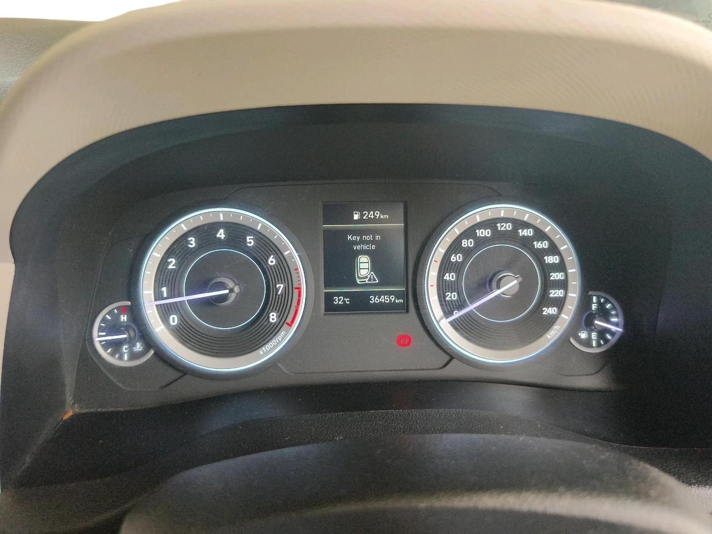 2023 Hyundai Creta SX 1.5 PETROL, Petrol, Manual, 36,459 km, interior