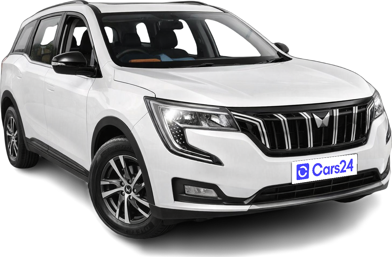 2022 Mahindra XUV700 - SUV - Petrol - Manual - ₹11.00 lakh
