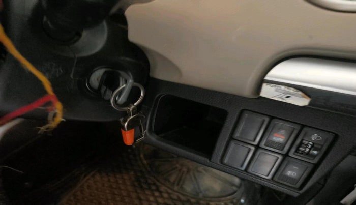 2014 Maruti Wagon R 1.0 VXI, Petrol, Manual, 54,027 km, interior