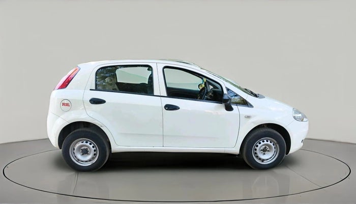 2016 Fiat Grand Punto Active Multijet 1.3, Diesel, Manual, 1,14,794 km, exterior