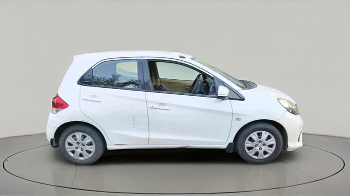 2017 Honda Brio S MT, Petrol, Manual, 1,71,880 km, exterior