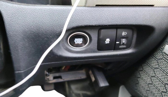 2022 Hyundai Creta SX (O) 1.5 DIESEL, Diesel, Manual, 1,39,019 km, interior