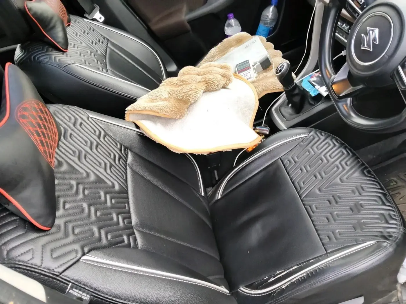2024 Maruti BREZZA ZXI S-CNG, CNG, Manual, 37,889 km, interior