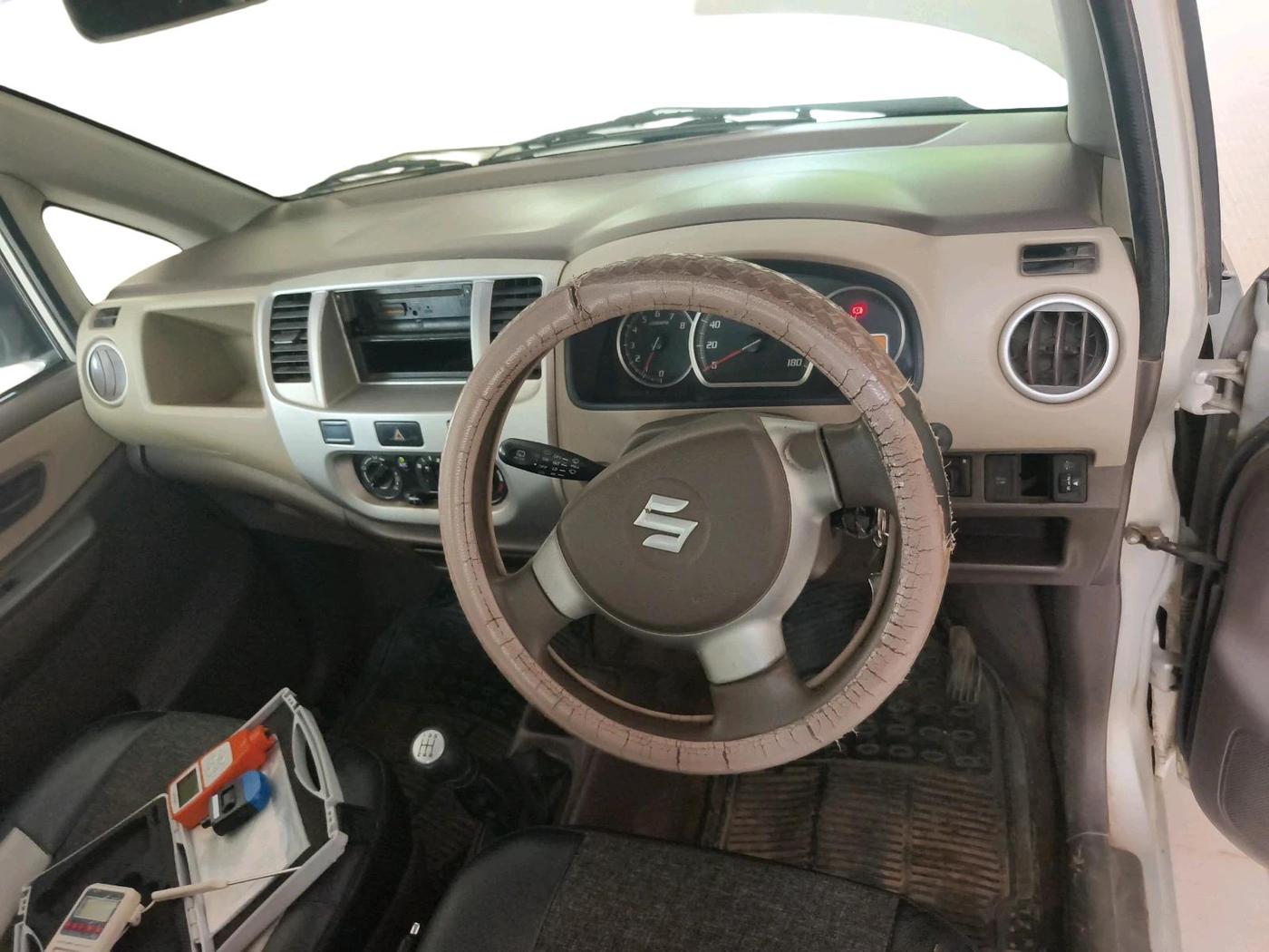 2011 Maruti Zen Estilo VXI, Petrol, Manual, 1,17,092 km, interior