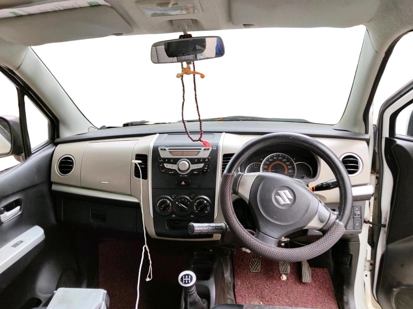 2014 Maruti Wagon R 1.0 VXI, CNG, Manual, 81,328 km, interior