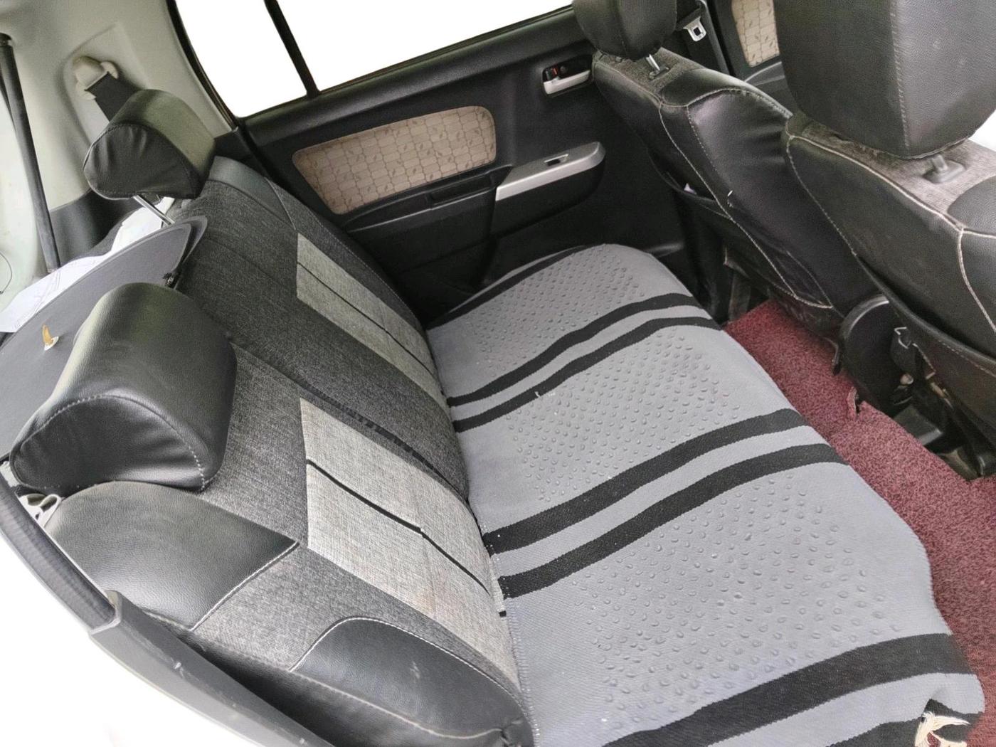 2014 Maruti Wagon R 1.0 VXI, CNG, Manual, 81,328 km, interior