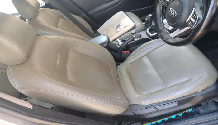 2019 KIA SELTOS HTK PLUS 1.5, Petrol, Manual, 1,41,475 km, interior