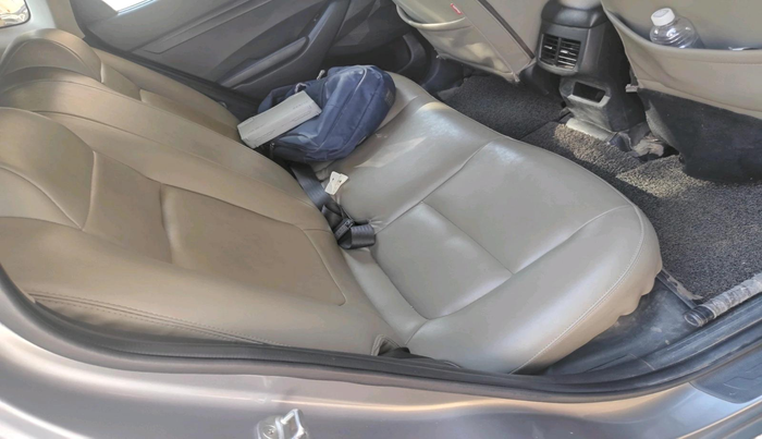 2019 KIA SELTOS HTK PLUS 1.5, Petrol, Manual, 1,41,475 km, interior