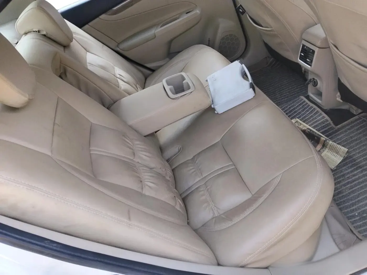 2022 Maruti Ciaz ZETA 1.5 SHVS MT PETROL, CNG, Manual, 1,10,266 km, interior