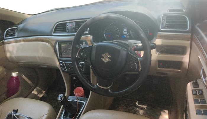 2018 Maruti Ciaz ALPHA 1.5 SHVS PETROL, CNG, Manual, 1,74,893 km, interior