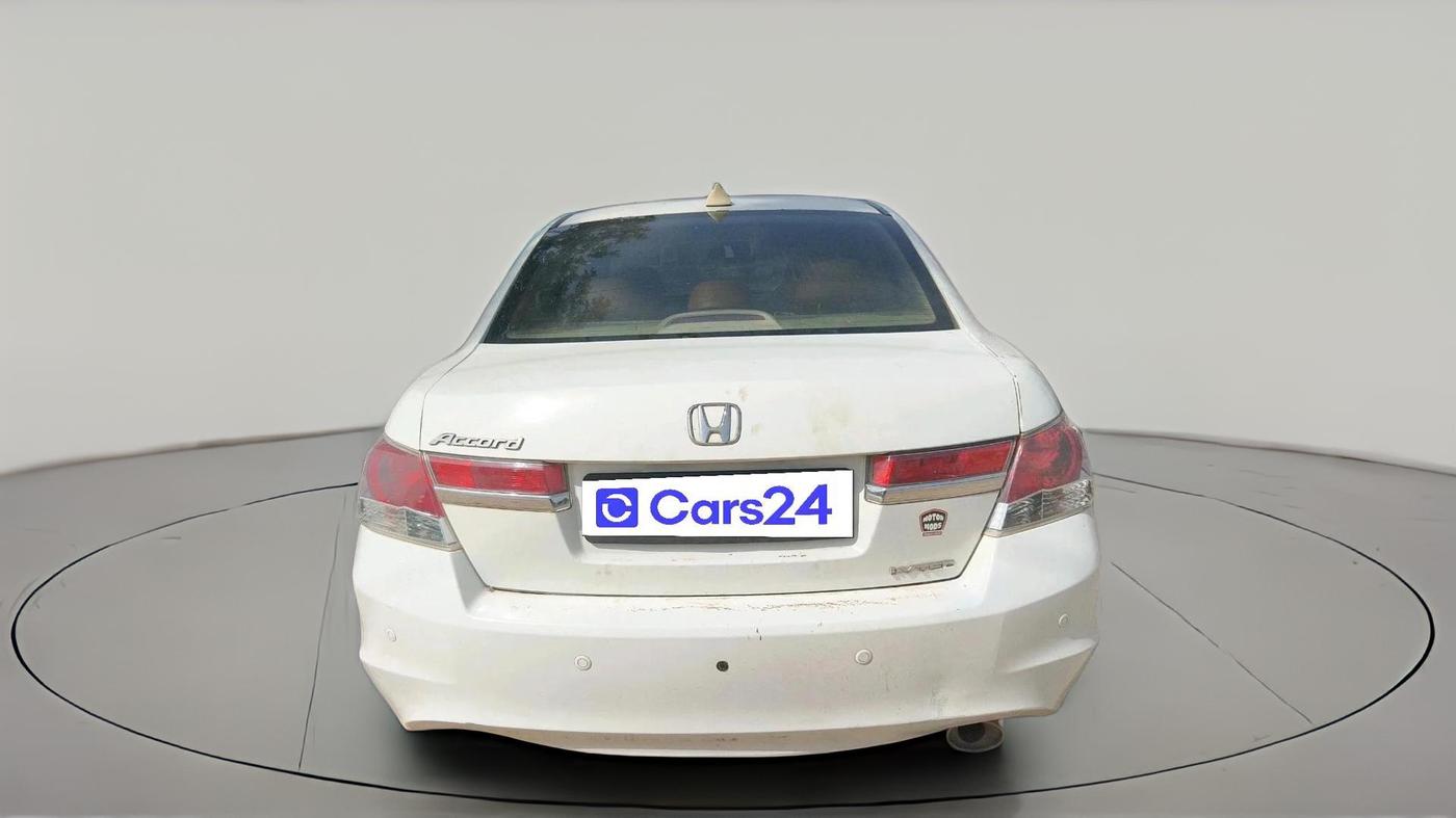 2012 Honda Accord 2.4L I-VTEC MT, CNG, Manual, 1,09,269 km, exterior