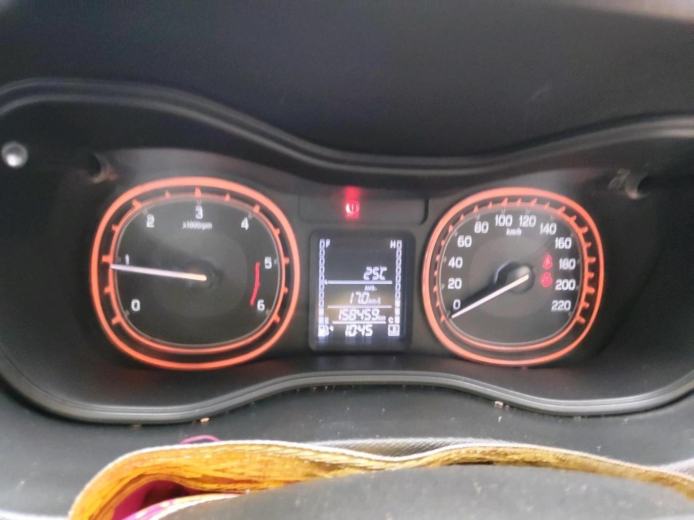 2019 Maruti Vitara Brezza ZDI PLUS, Diesel, Manual, 1,58,459 km, interior