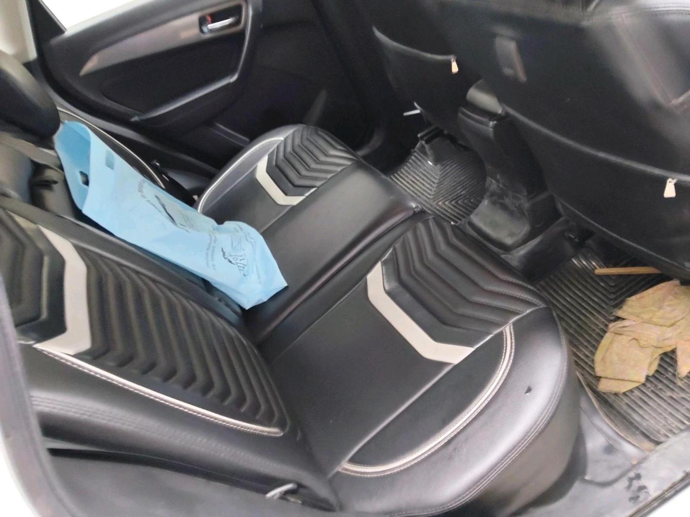 2019 Maruti Vitara Brezza ZDI PLUS, Diesel, Manual, 1,58,459 km, interior