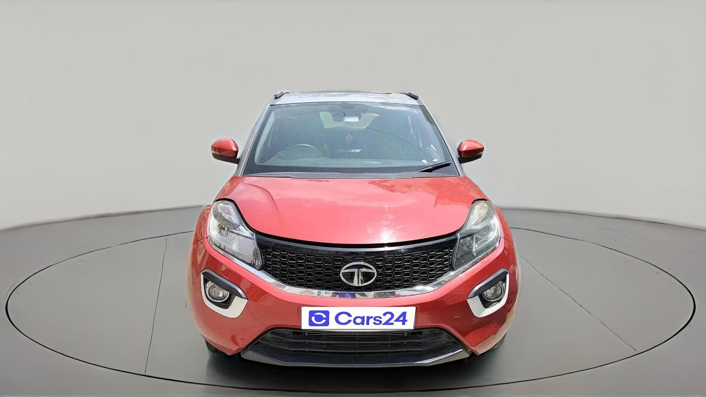 2018 Tata NEXON XZA PLUS DIESEL, Diesel, Automatic, 1,40,871 km, exterior