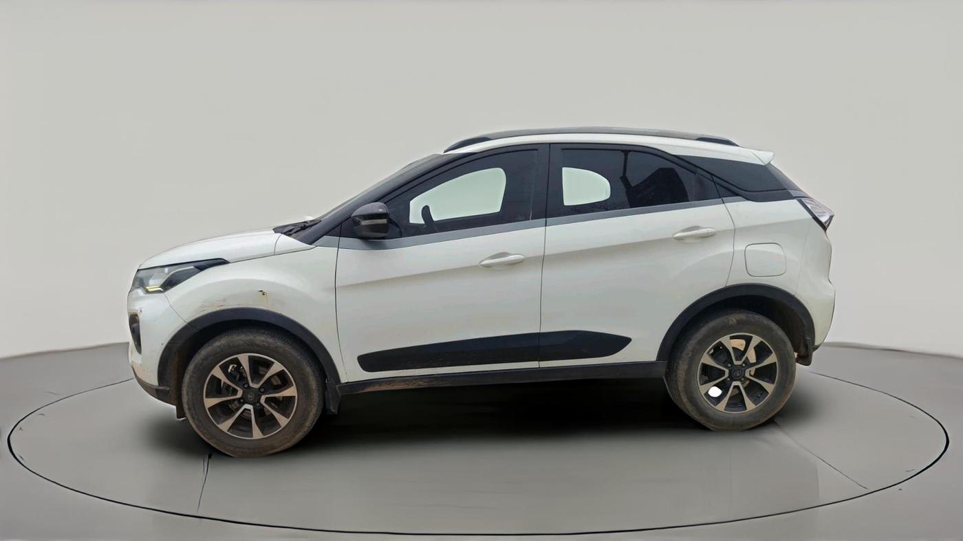 2021 Tata NEXON XZA PLUS DIESEL, Diesel, Automatic, 80,900 km, exterior