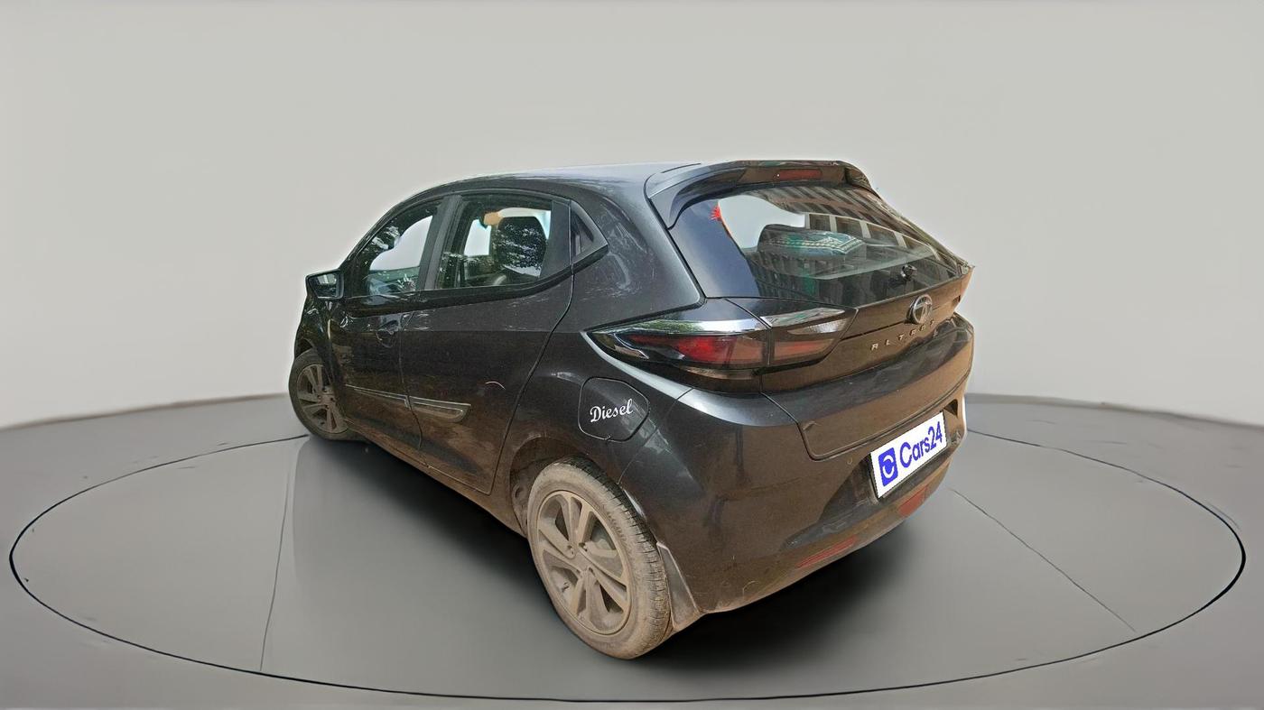 2021 Tata ALTROZ XZ DIESEL, Diesel, Manual, 1,72,795 km, exterior