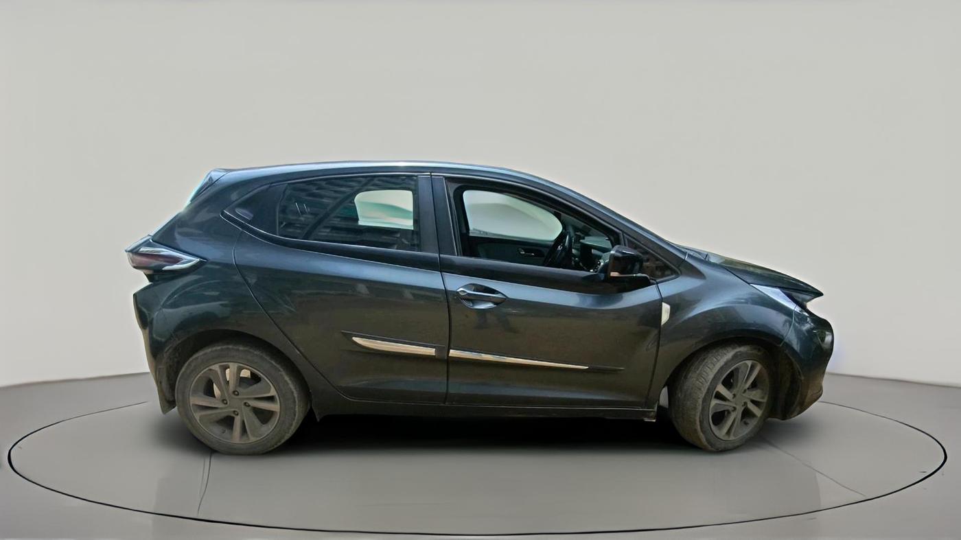 2021 Tata ALTROZ XZ DIESEL, Diesel, Manual, 1,72,795 km, exterior