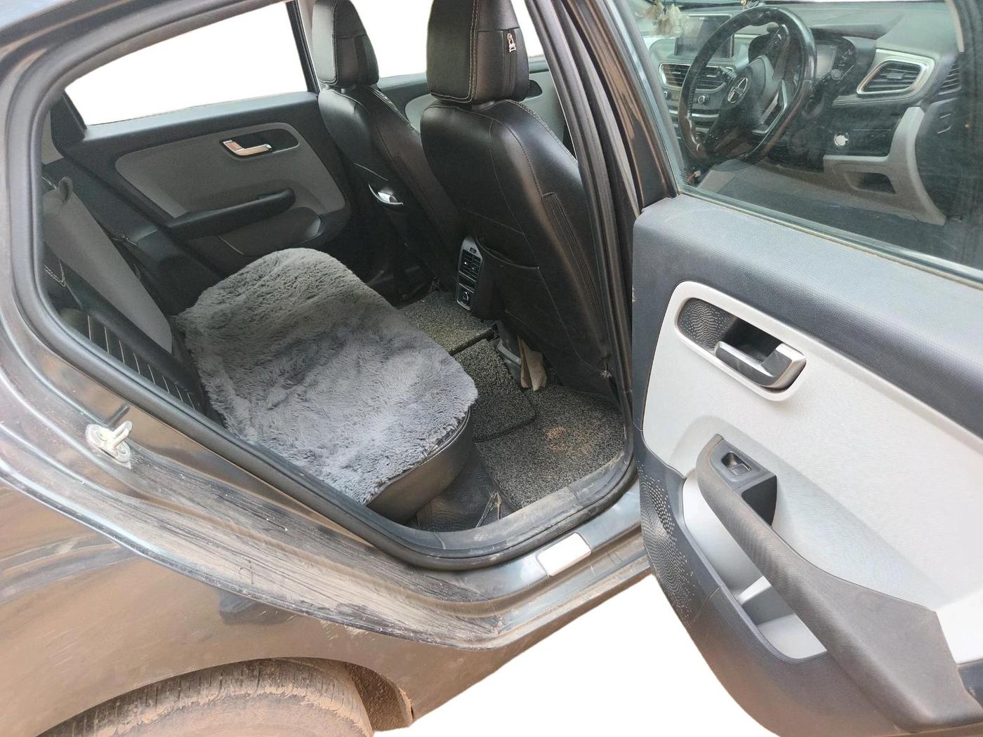 2021 Tata ALTROZ XZ DIESEL, Diesel, Manual, 1,72,795 km, interior