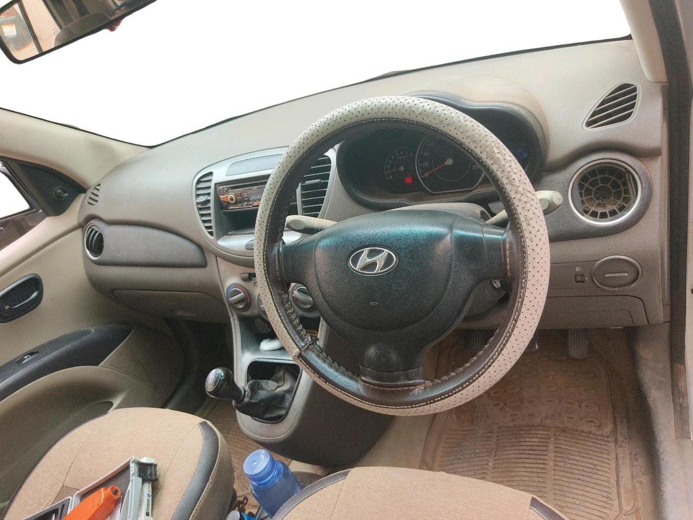 2011 Hyundai i10 D LITE 1.1, CNG, Manual, 1,70,460 km, interior