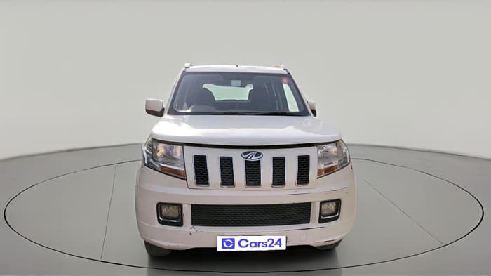 2016 Mahindra TUV300 T8, Diesel, Manual, 1,67,273 km, exterior