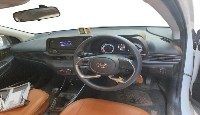2023 Hyundai NEW I20 MAGNA 1.2 MT, Petrol, Manual, 25,420 km, interior