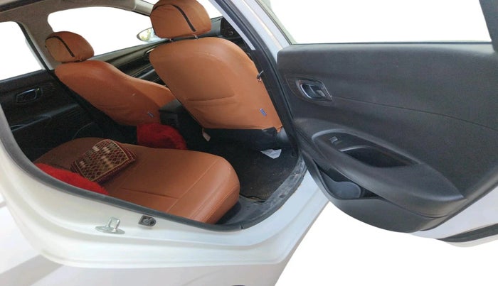 2023 Hyundai NEW I20 MAGNA 1.2 MT, Petrol, Manual, 25,420 km, interior