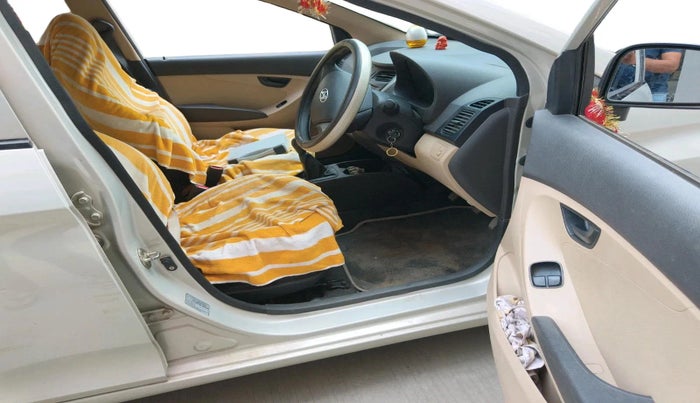 2012 Hyundai Eon ERA +, Petrol, Manual, 15,644 km, interior