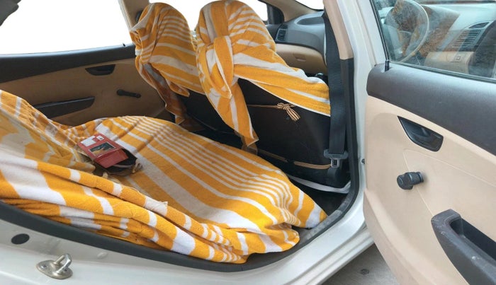 2012 Hyundai Eon ERA +, Petrol, Manual, 15,644 km, interior