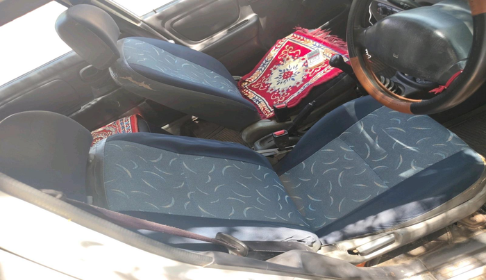2012 Maruti Alto LXI, CNG, Manual, 2,02,992 km, interior