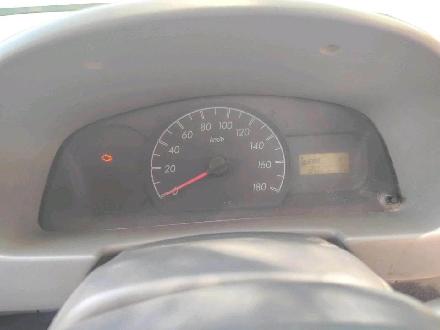 2012 Maruti Alto LXI, CNG, Manual, 2,02,992 km, interior