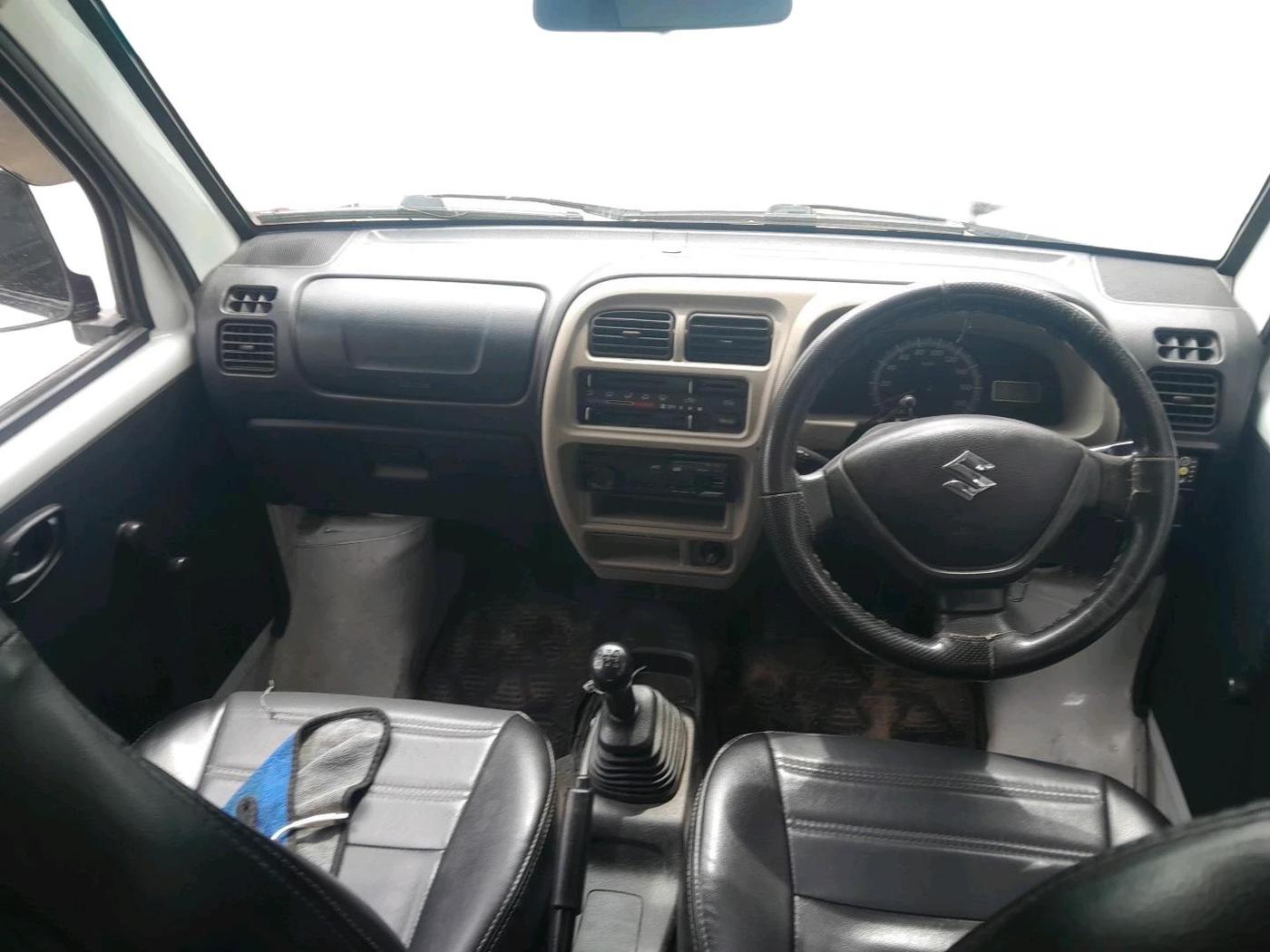 2022 Maruti Eeco 5 STR AC CNG (O), CNG, Manual, 95,606 km, interior