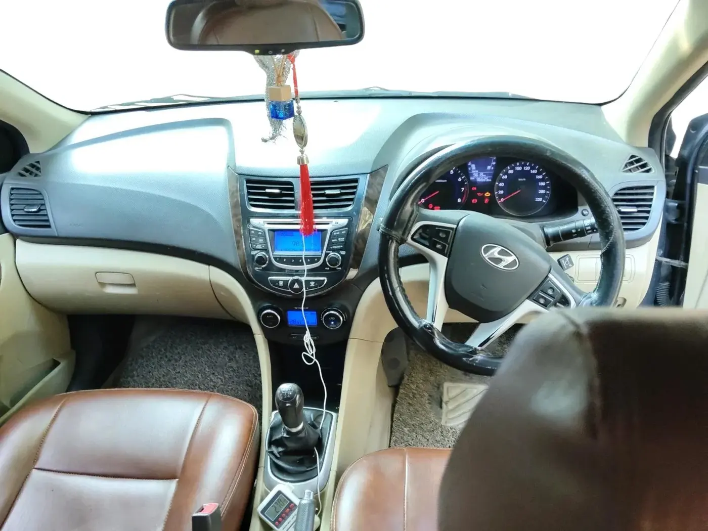 2014 Hyundai Verna FLUIDIC 1.6 VTVT SX, CNG, Manual, 96,625 km, interior