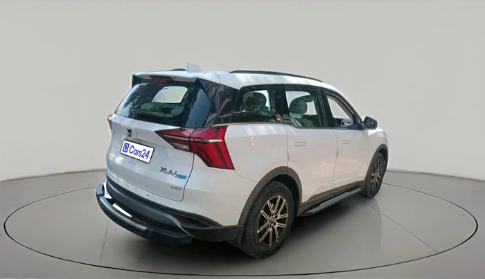 2023 Mahindra XUV700 AX 7 D MT 7 STR, Diesel, Manual, 68,398 km, exterior