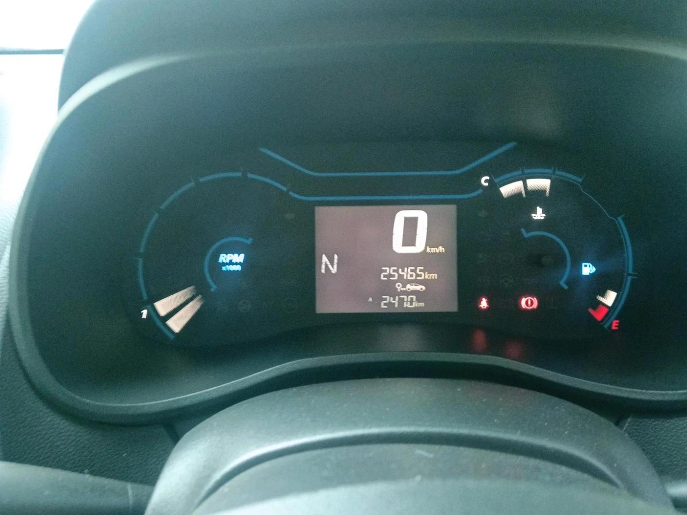2021 Renault Kwid CLIMBER 1.0 (O), Petrol, Manual, 27,200 km, interior