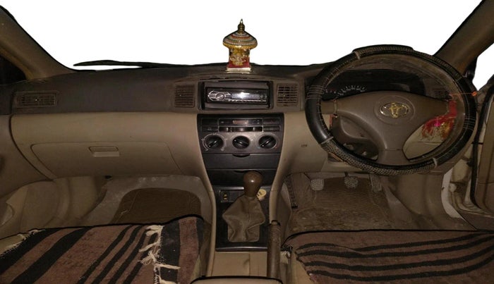 2007 Toyota Corolla HE J 1.8, CNG, Manual, 2,34,567 km, interior