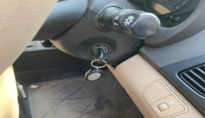 2013 Hyundai Eon ERA +, Petrol, Manual, 15,467 km, interior