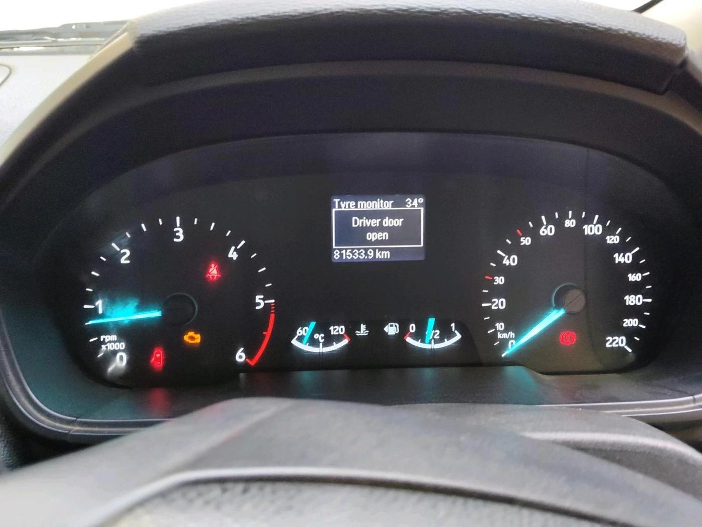 2018 Ford Ecosport TITANIUM + 1.5L DIESEL, Diesel, Manual, 81,533 km, interior