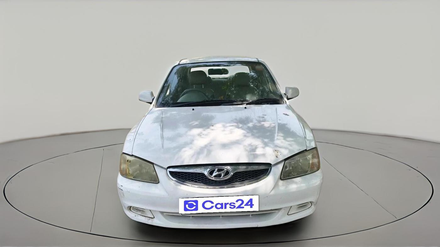 2011 Hyundai Accent GLE, CNG, Manual, 1,55,752 km, exterior