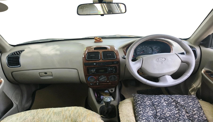 2011 Hyundai Accent GLE, CNG, Manual, 1,55,752 km, interior