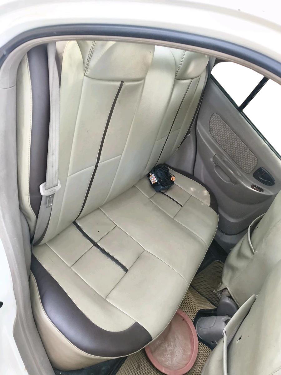 2011 Hyundai Accent GLE, CNG, Manual, 1,55,752 km, interior