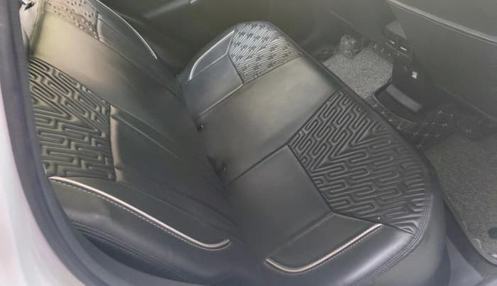 2022 Maruti BREZZA VXI SMART HYBRID, CNG, Manual, 81,604 km, interior