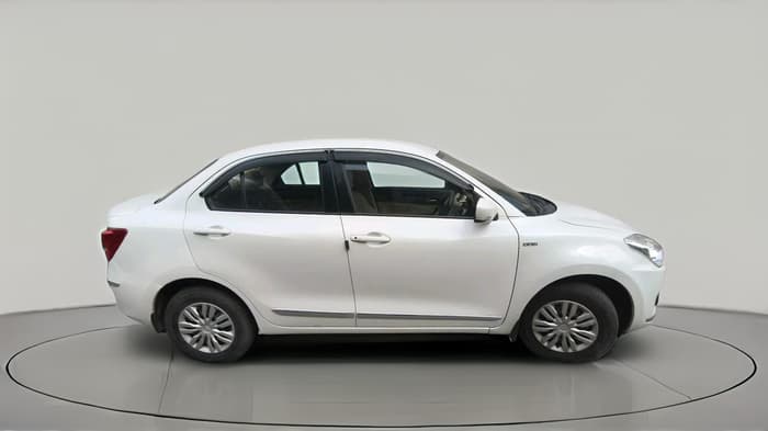 2018 Maruti Dzire VDI, Diesel, Manual, 1,54,449 km, exterior