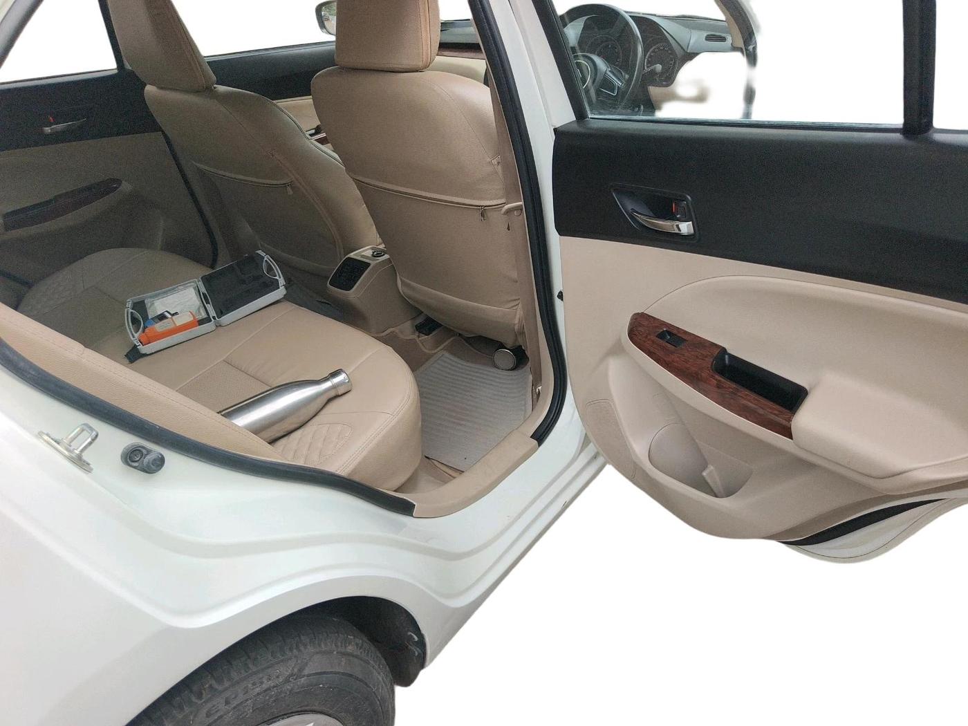 2018 Maruti Dzire VDI, Diesel, Manual, 1,54,449 km, interior
