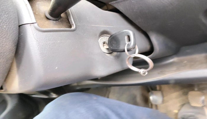 2010 Maruti Wagon R 1.0 LXI, CNG, Manual, 1,23,627 km, interior