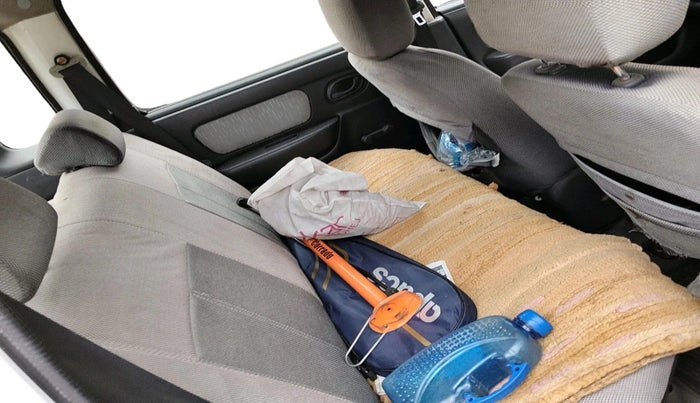 2010 Maruti Wagon R 1.0 LXI, CNG, Manual, 1,23,627 km, interior