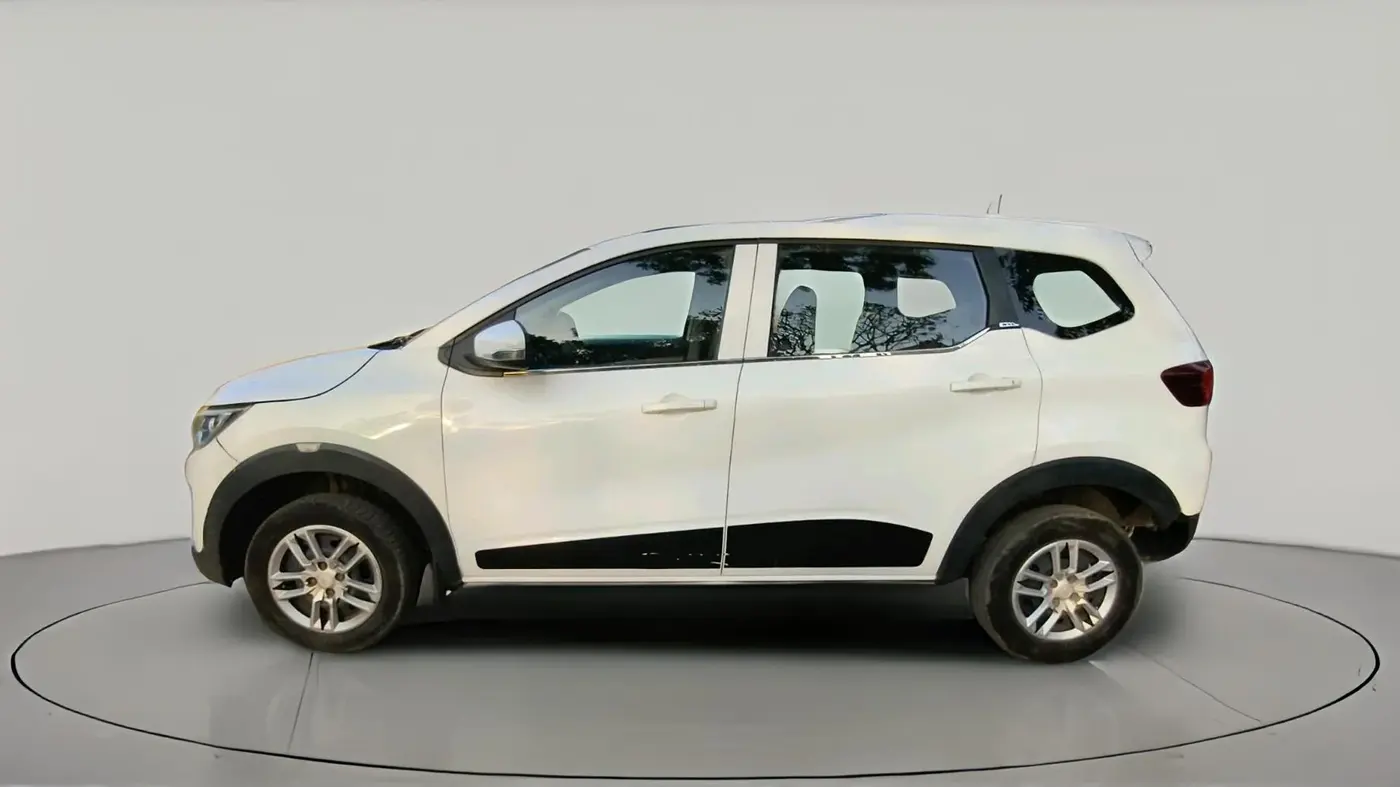 2019 Renault TRIBER RXL MT, Petrol, Manual, 1,31,360 km, exterior