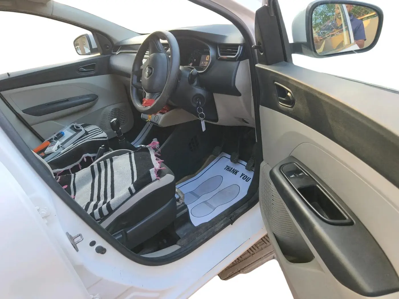 2019 Renault TRIBER RXL MT, Petrol, Manual, 1,31,360 km, interior