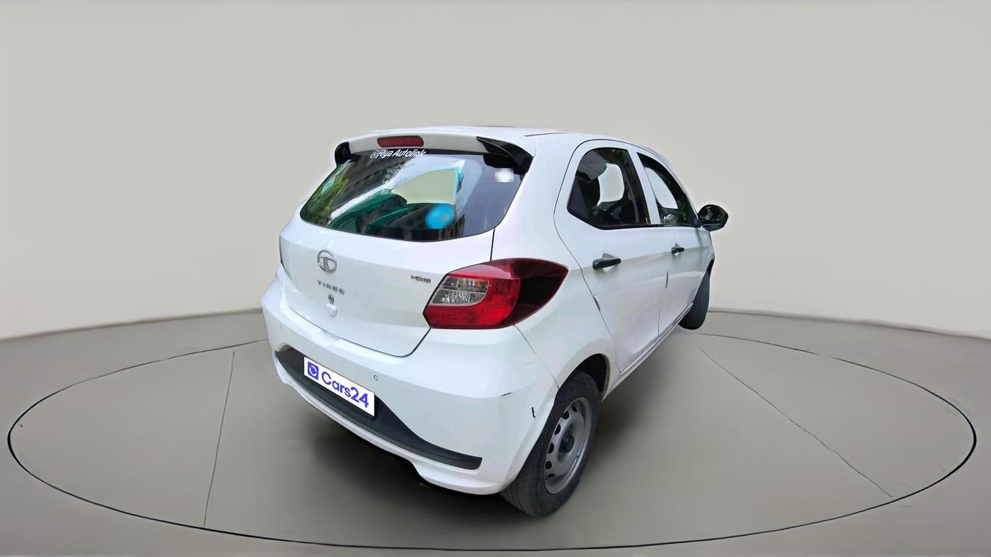 2022 Tata Tiago XM CNG, CNG, Manual, 71,127 km, exterior