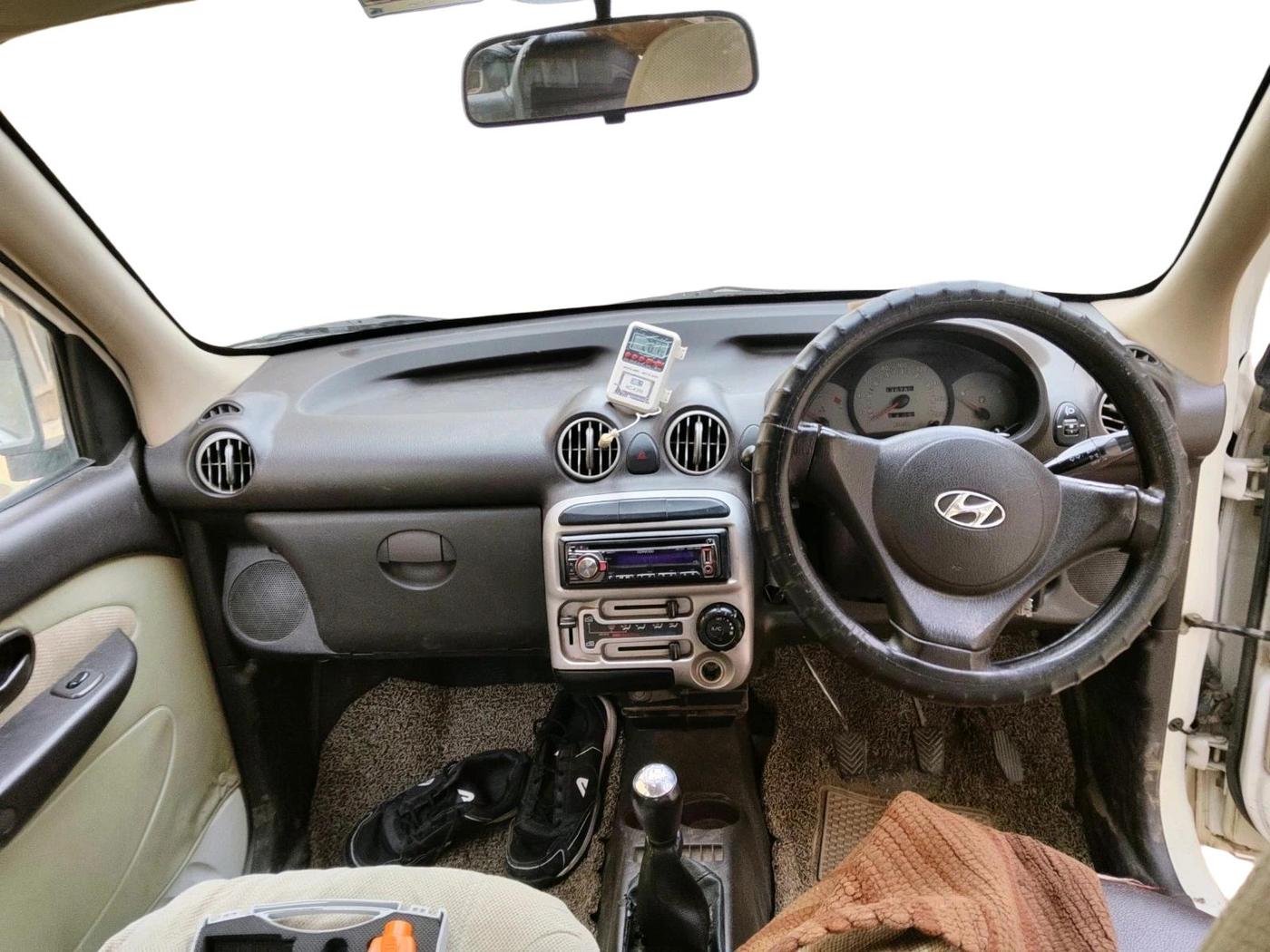2011 Hyundai Santro Xing GL PLUS, Petrol, Manual, 1,46,780 km, interior